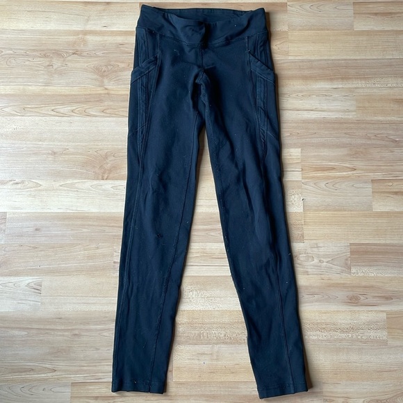 Ivivva leggings with pockets - Picture 1 of 6